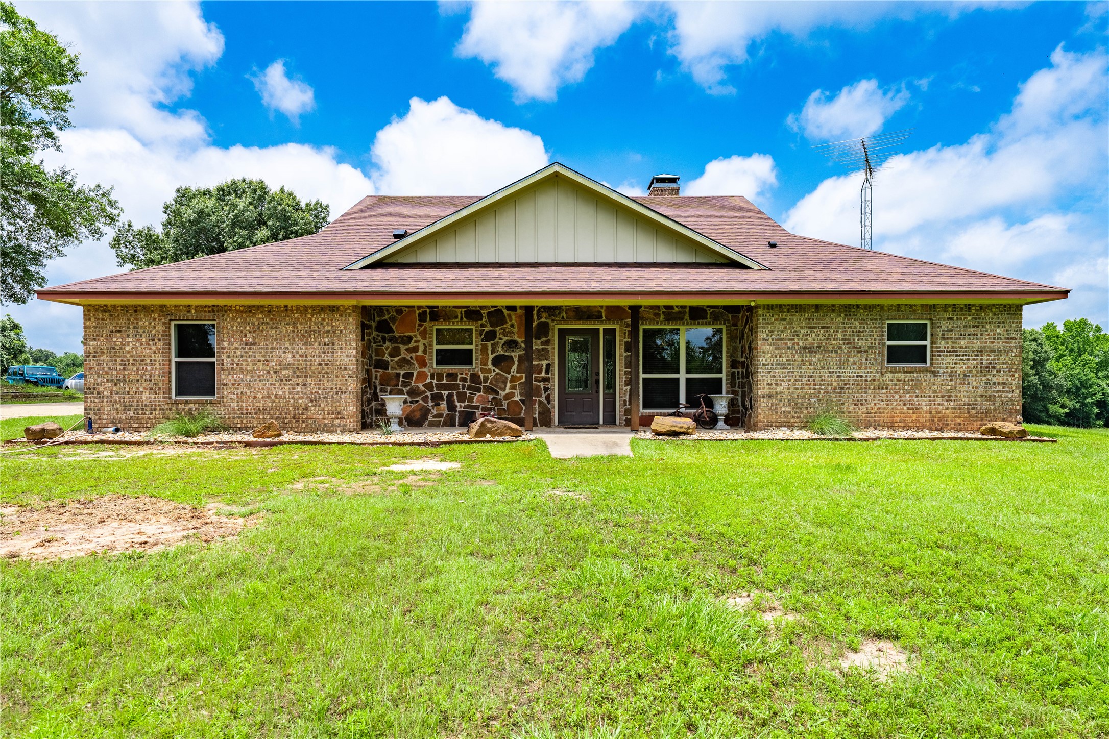1730 County Road 1103
