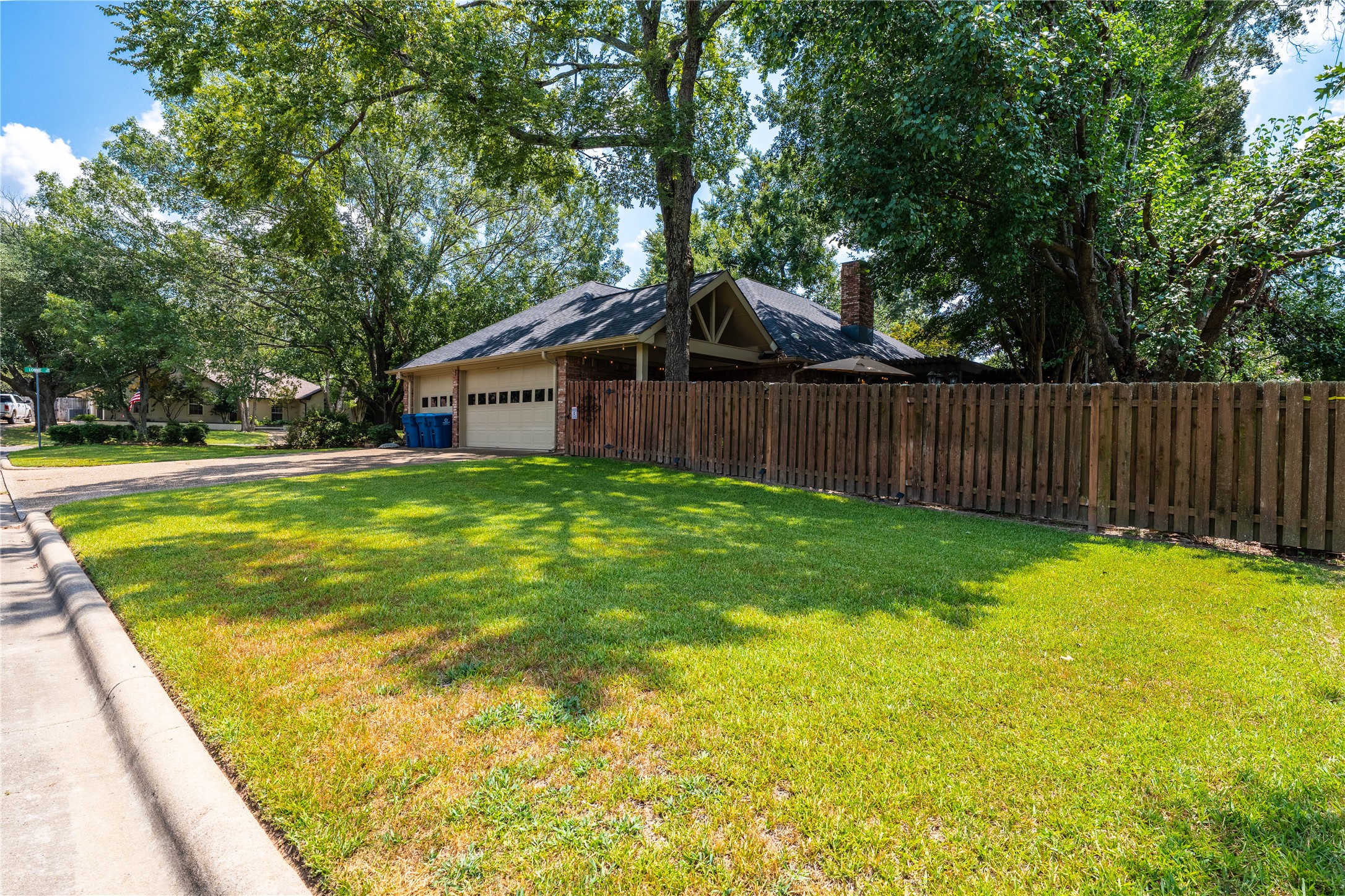 1108 Lonnie Drive