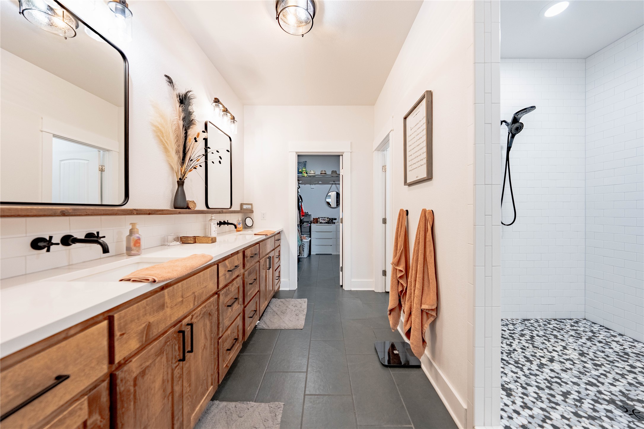 13085 County Road 1200