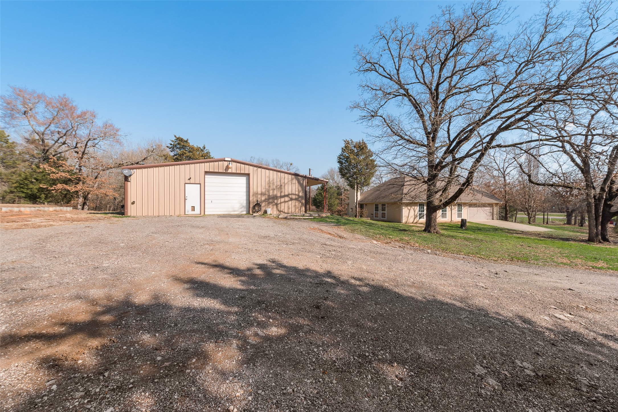 8636 ST HWY 31 W