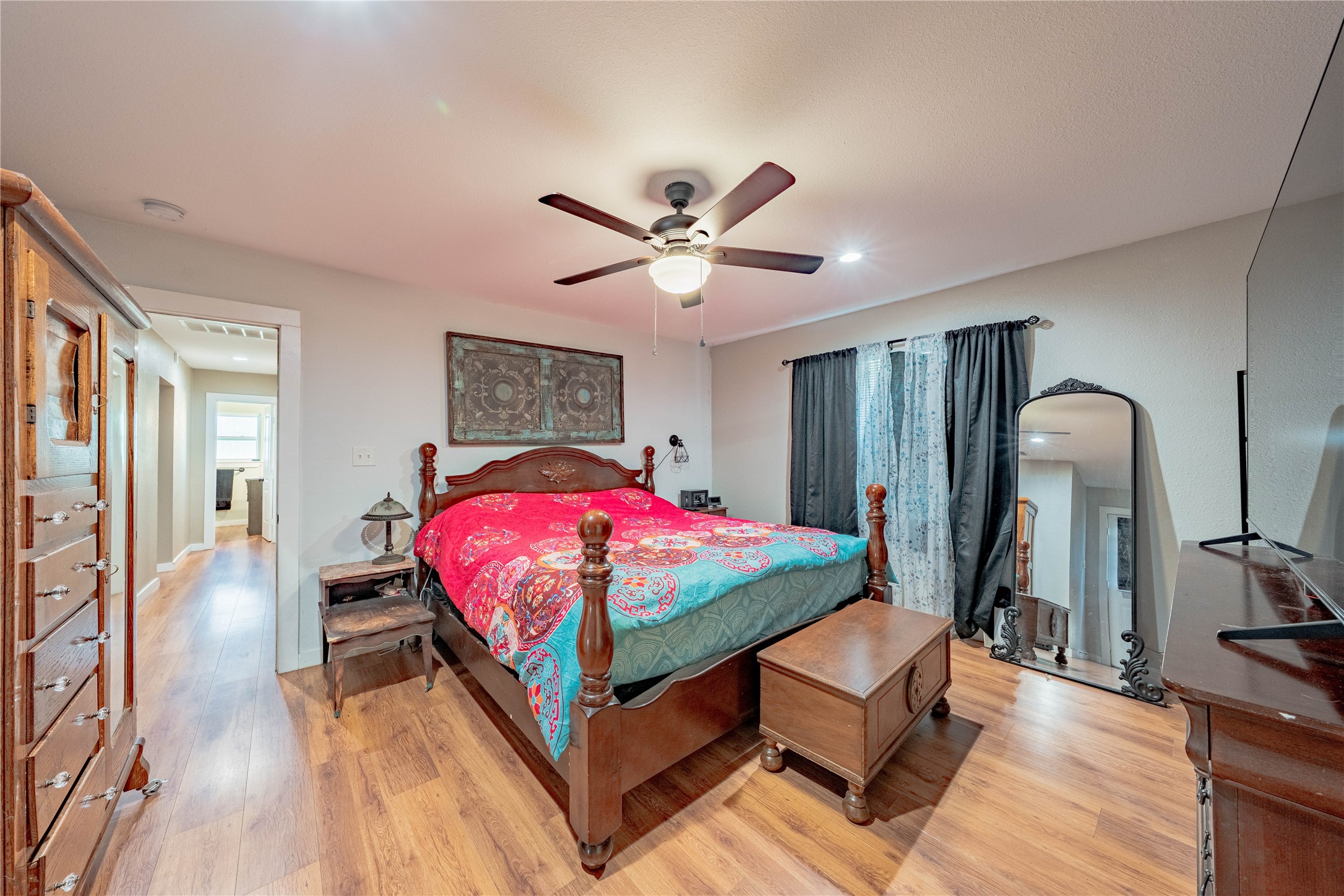 603 Mosley Drive