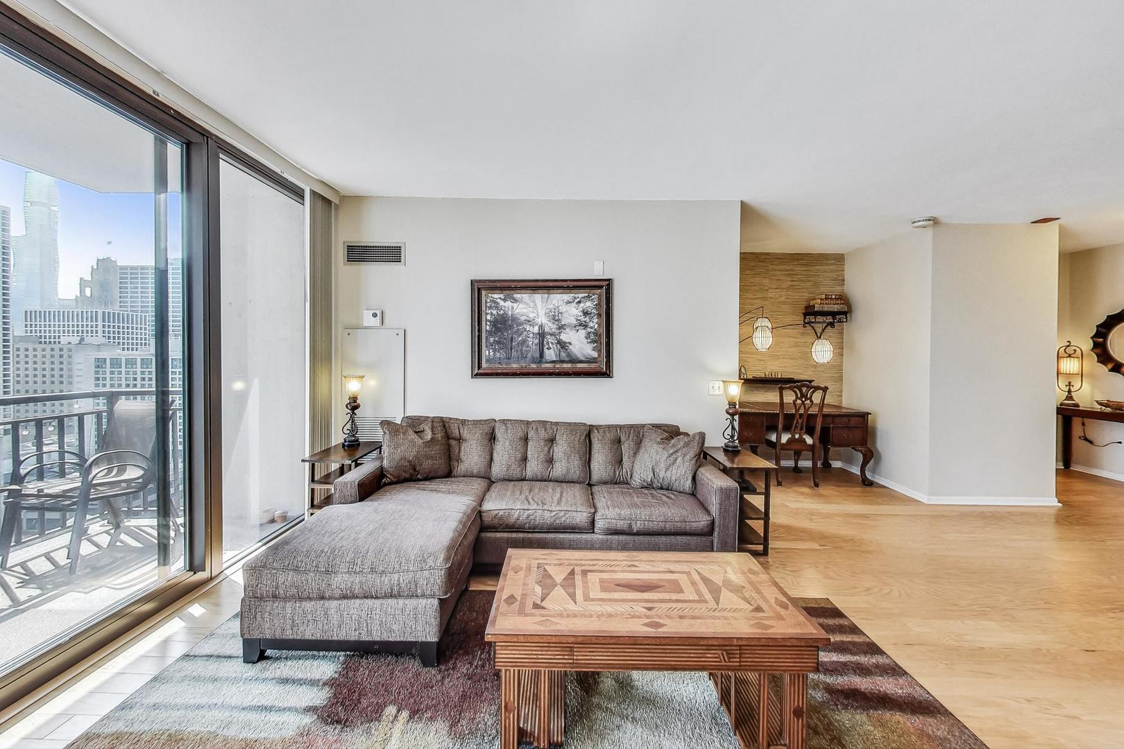 630 N STATE Street Unit: 2405
