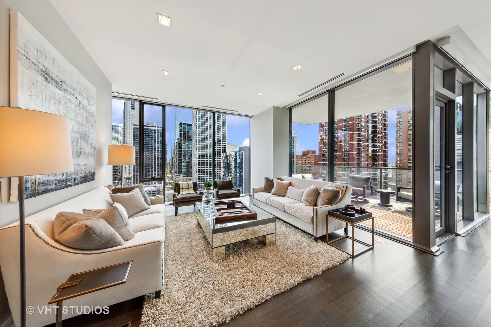 4 E Elm Street Unit: 15S