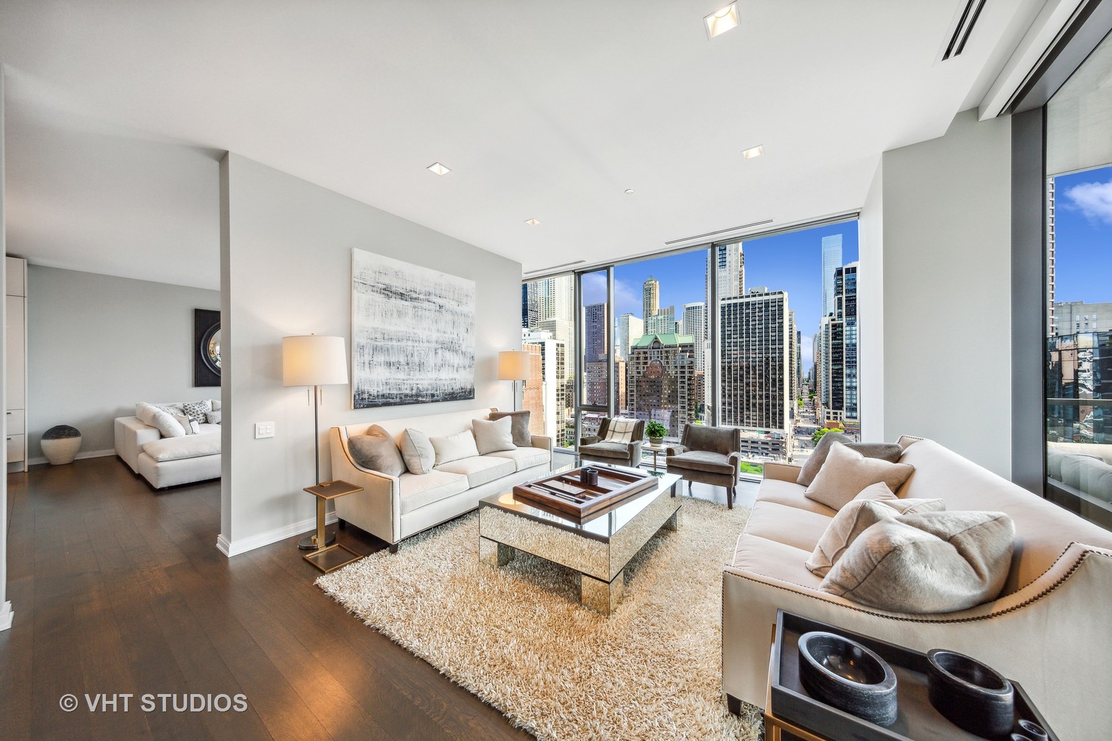 4 E Elm Street Unit: 15S