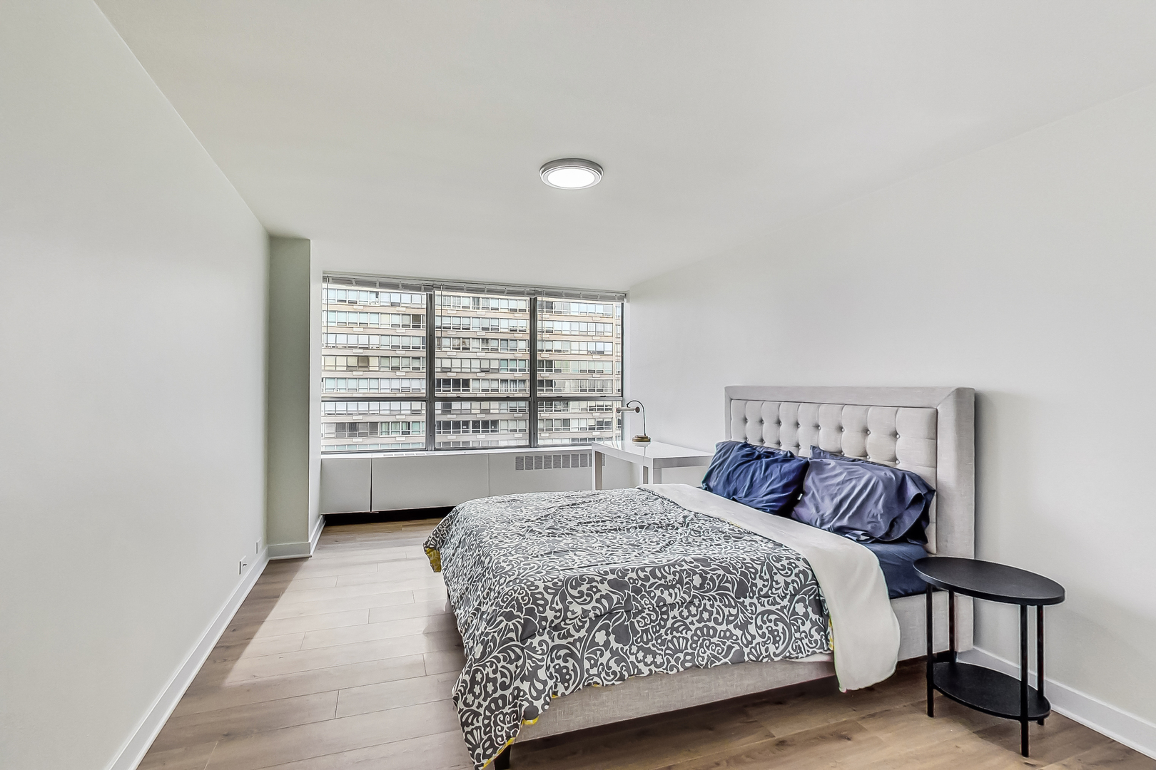 4800 S Chicago Beach Drive Unit: 805S