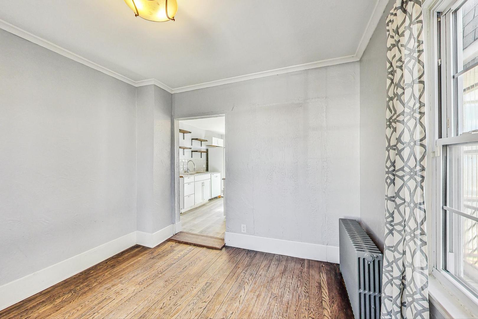 4931 W Melrose Street