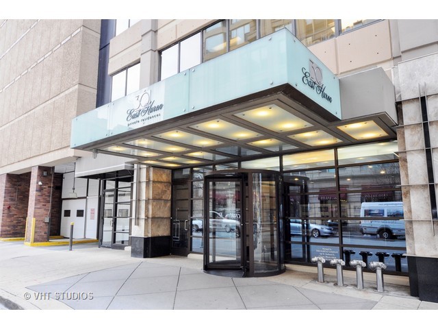 30 E Huron Street Unit: 2408