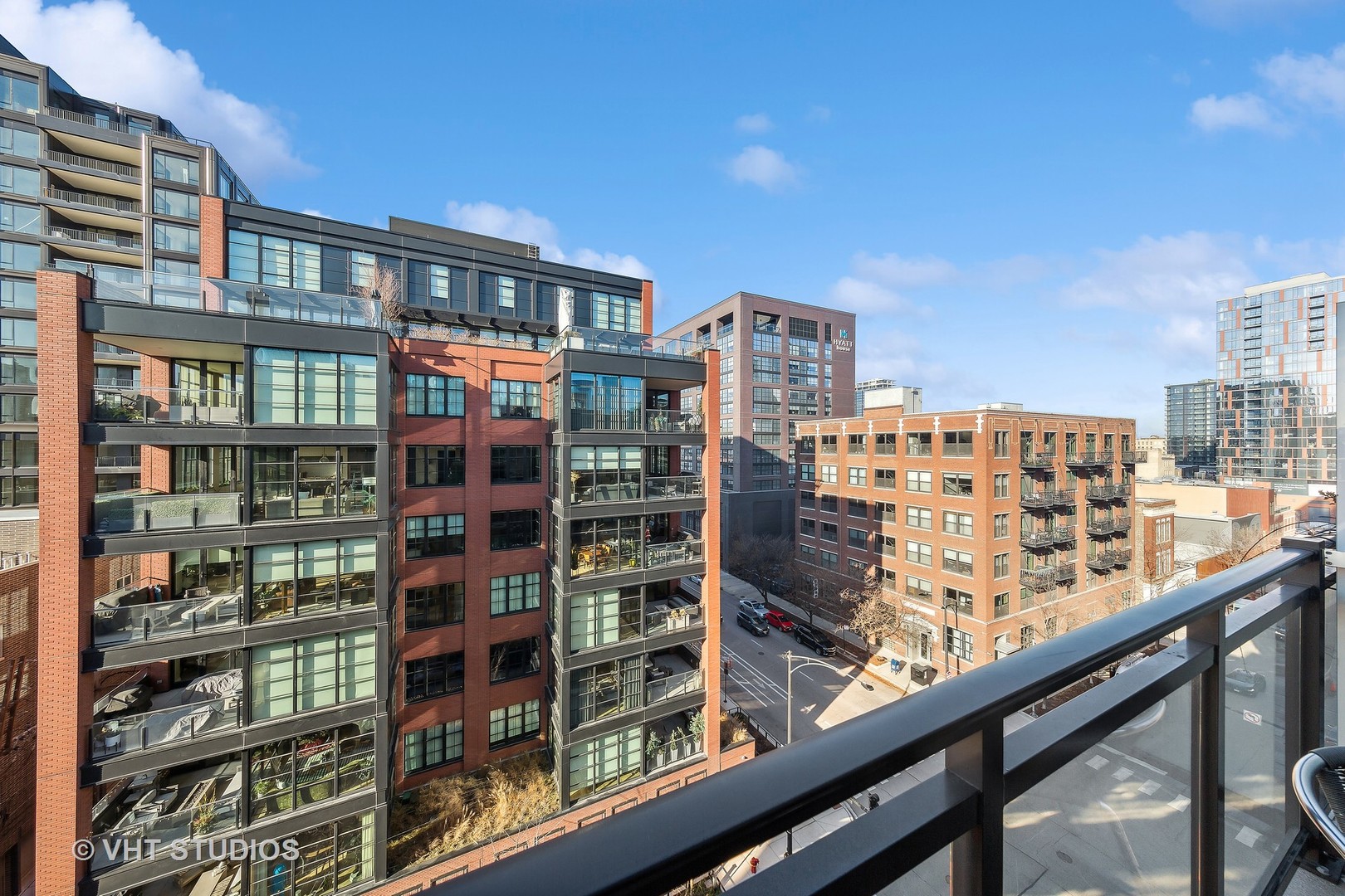 35 N Aberdeen Street Unit: PHN