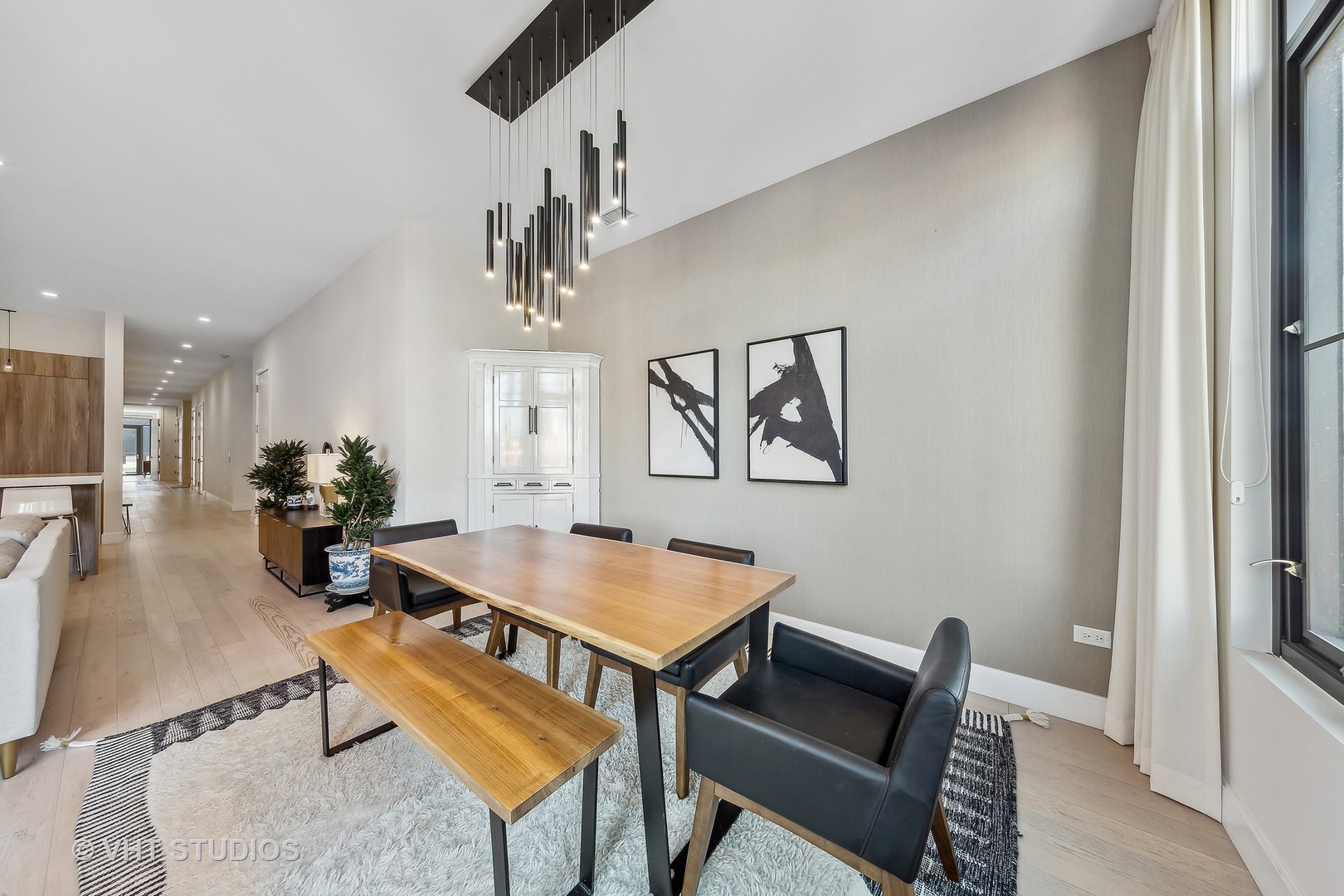 35 N Aberdeen Street Unit: PHN