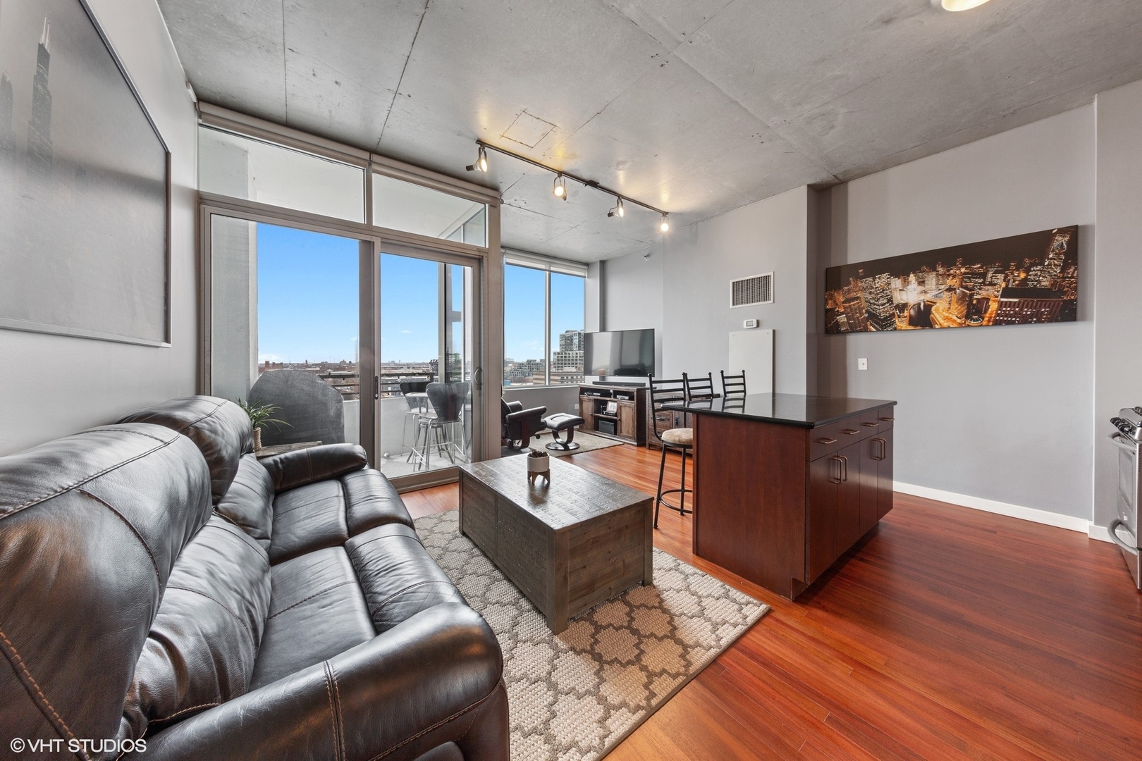 1720 S Michigan Avenue Unit: 1015
