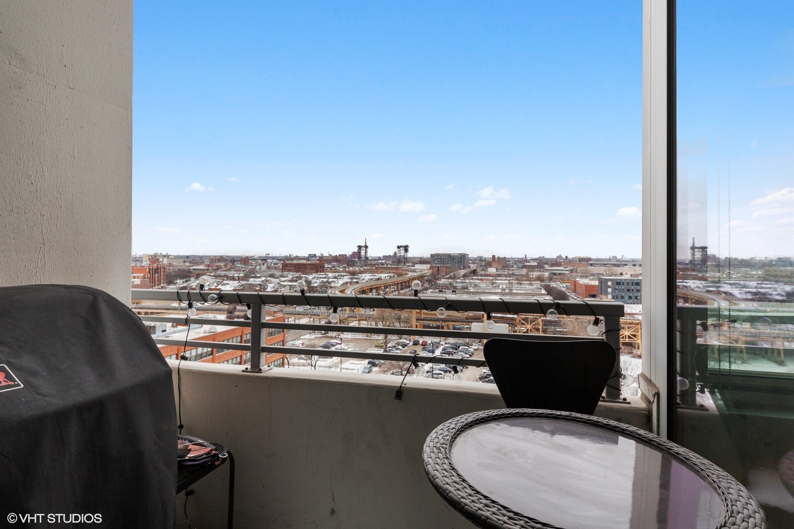 1720 S Michigan Avenue Unit: 1015