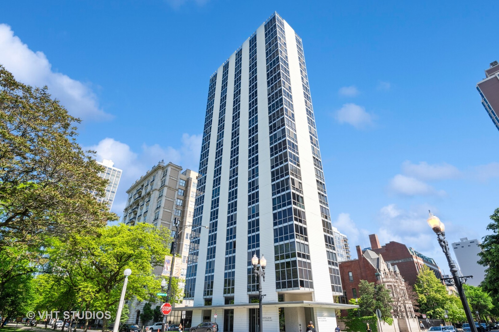 1555 N Dearborn Parkway Unit: 20C