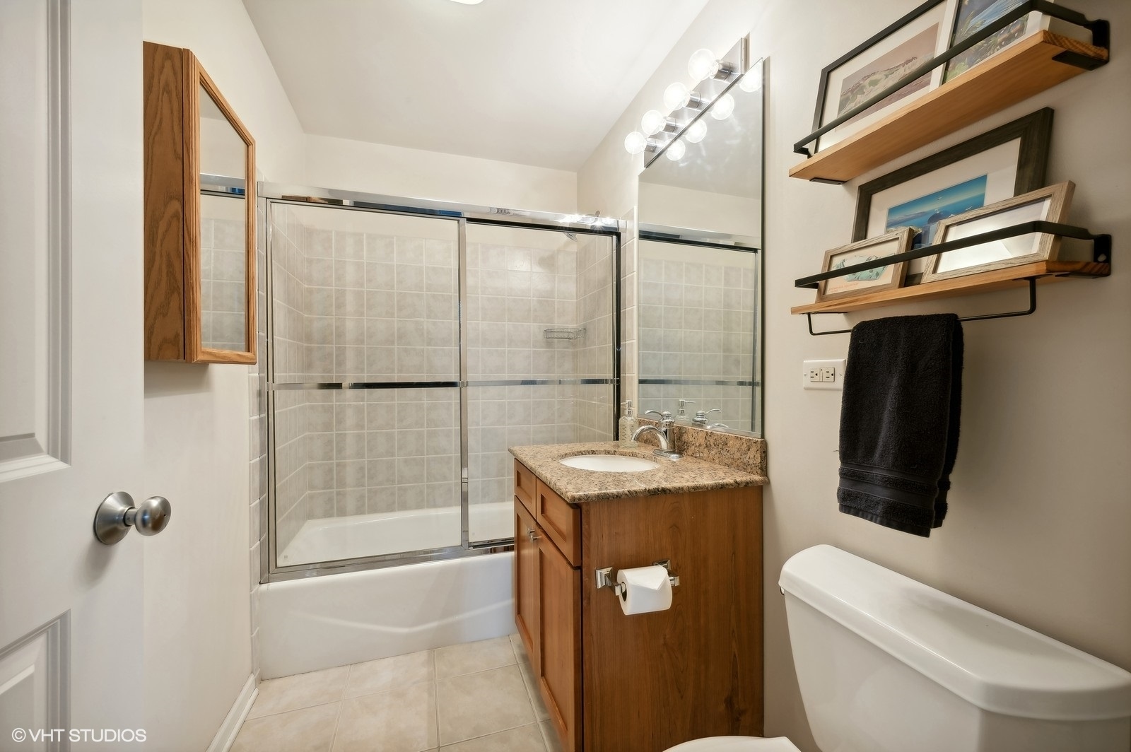 400 W Ontario Street Unit: 1606