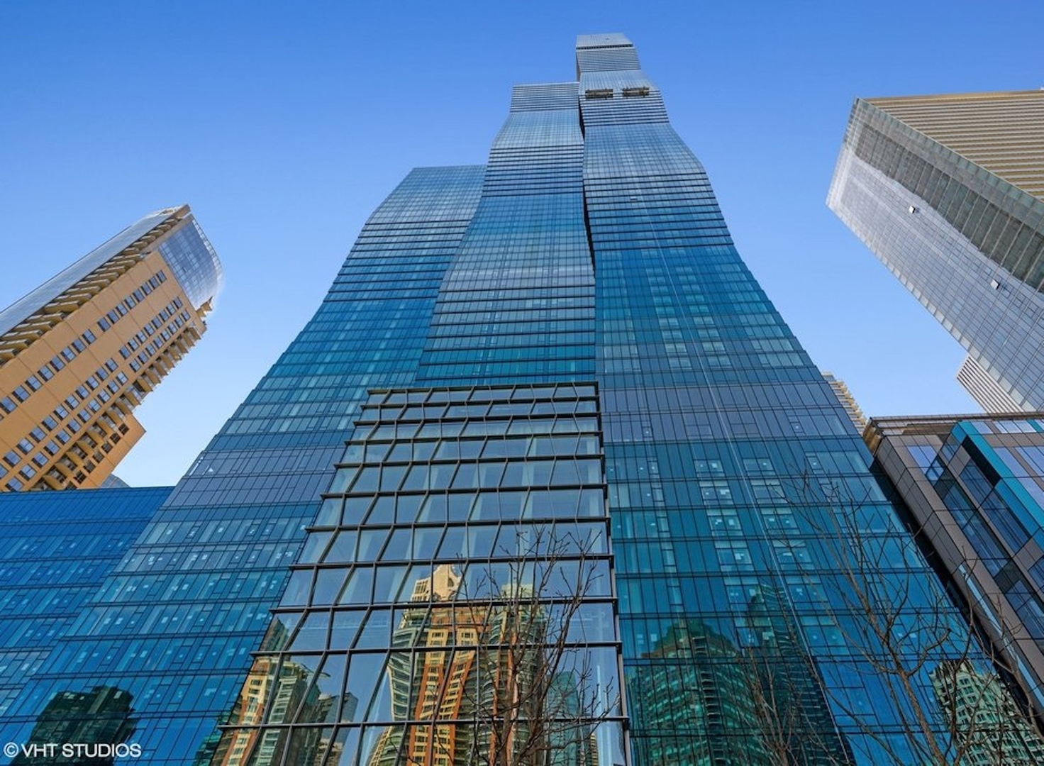 363 E Wacker Drive Unit: 3809