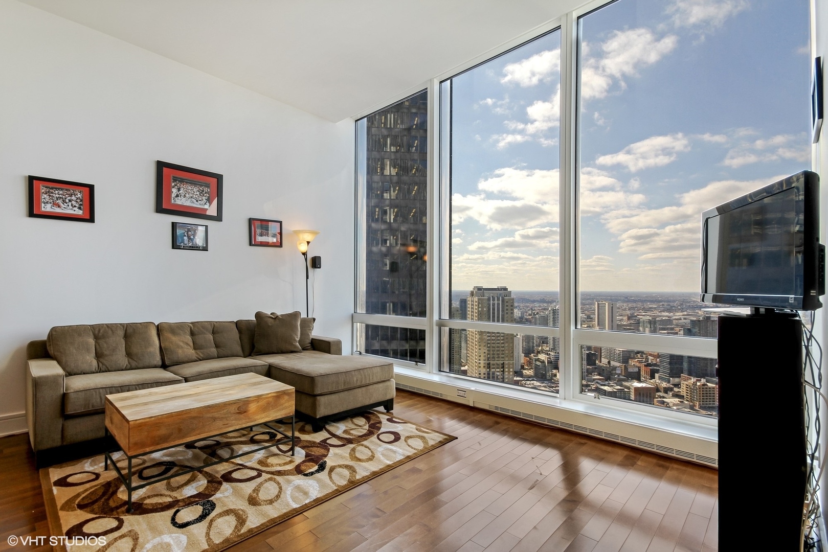 401 N Wabash Avenue Unit: 49E