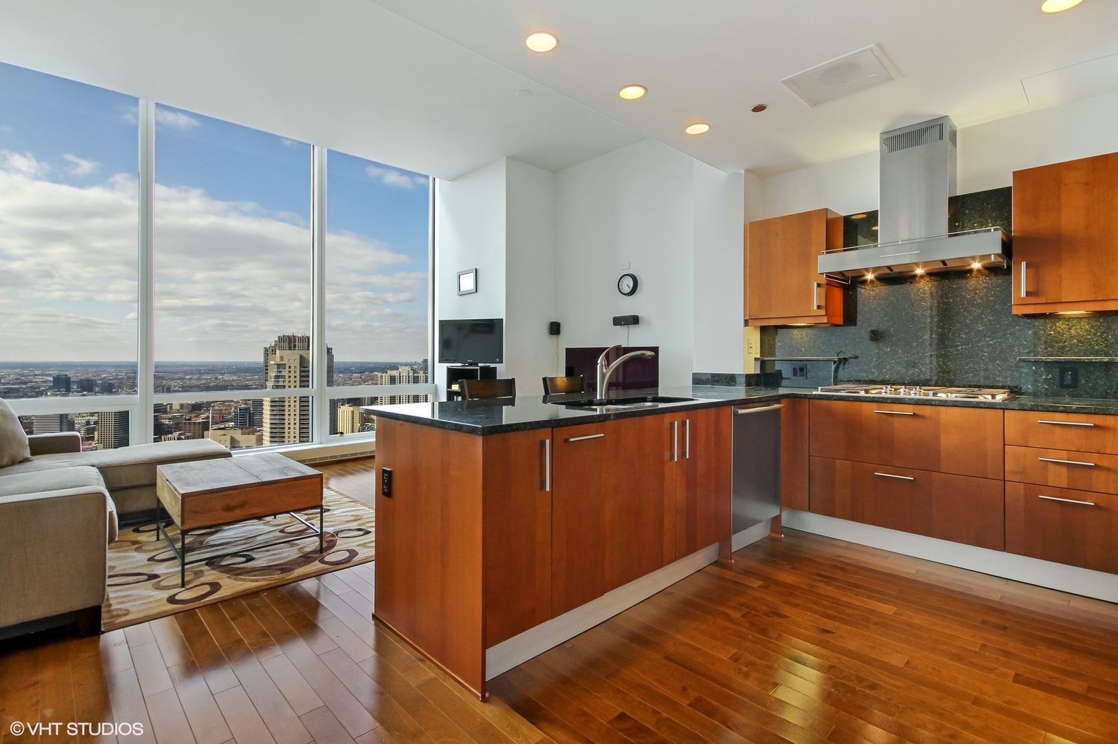 401 N Wabash Avenue Unit: 49E