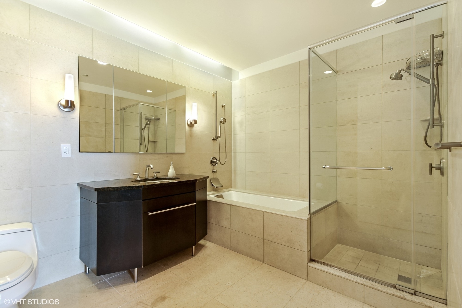 401 N Wabash Avenue Unit: 49E