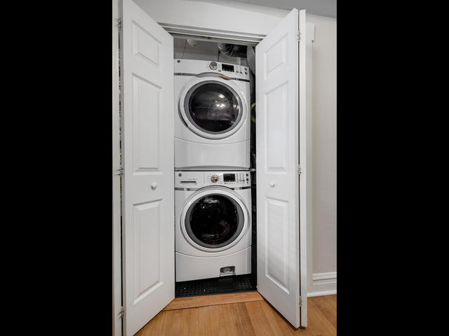 1622 W DIVERSEY Parkway Unit: 2B