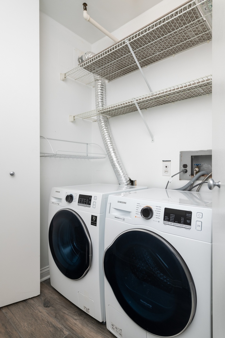 474 N Lake Shore Drive Unit: 3304