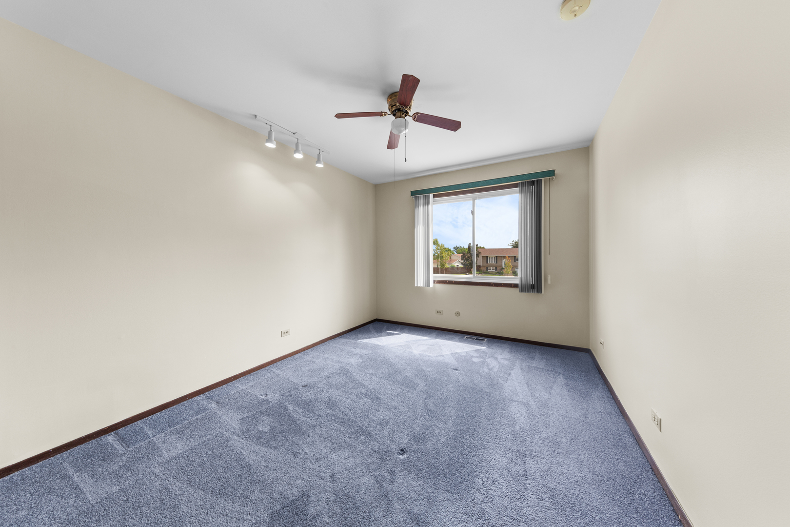 20748 S Humboldt Drive