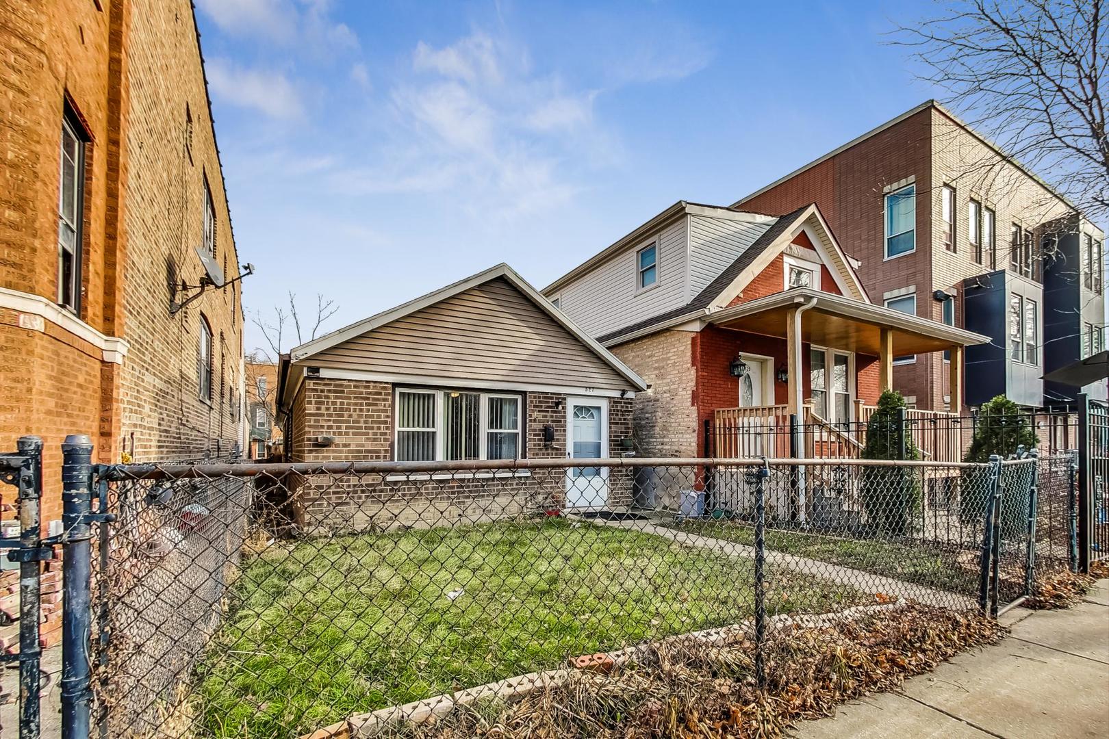 527 N Saint Louis Avenue