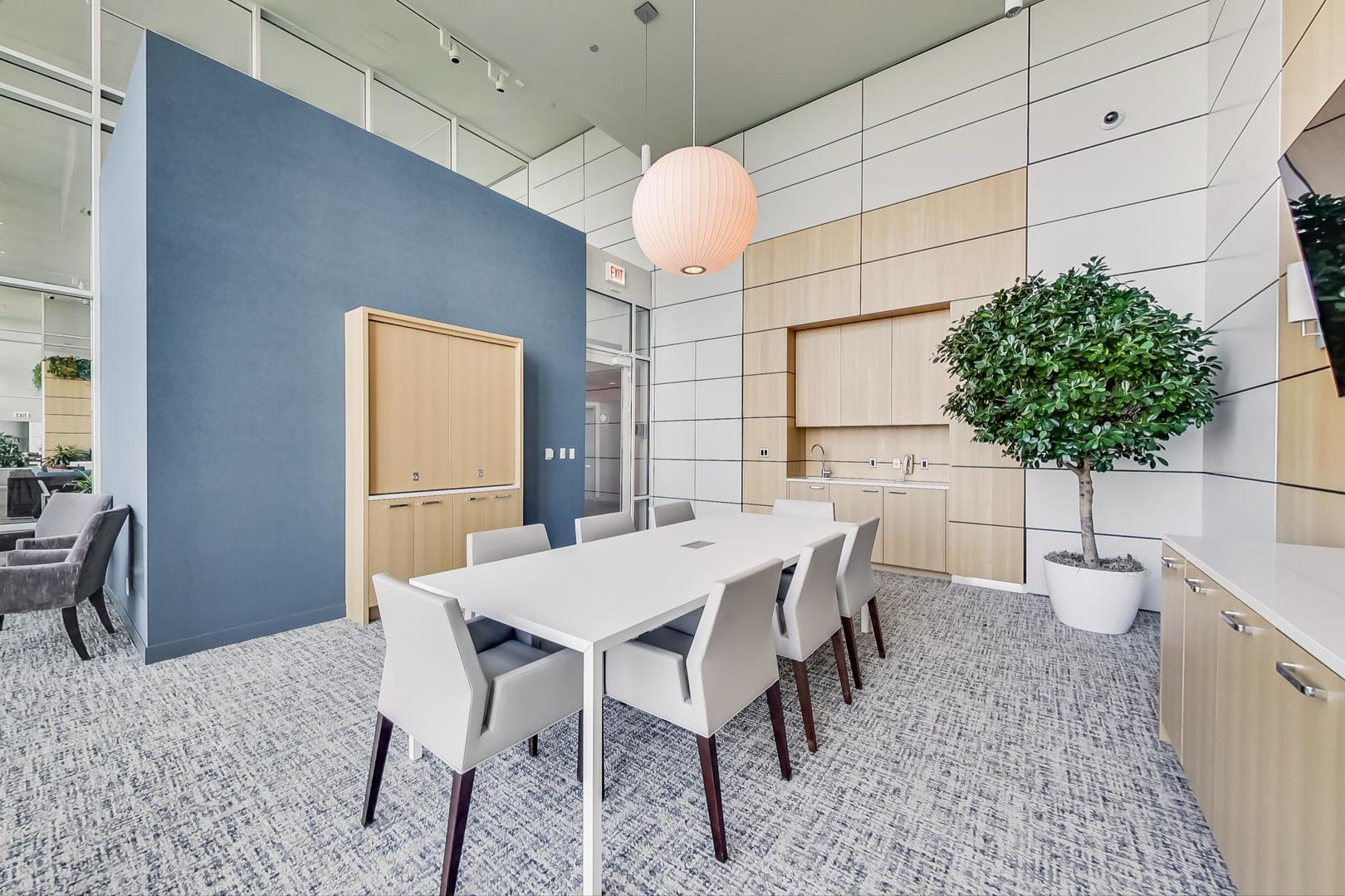 340 E Randolph Street Unit: 4901