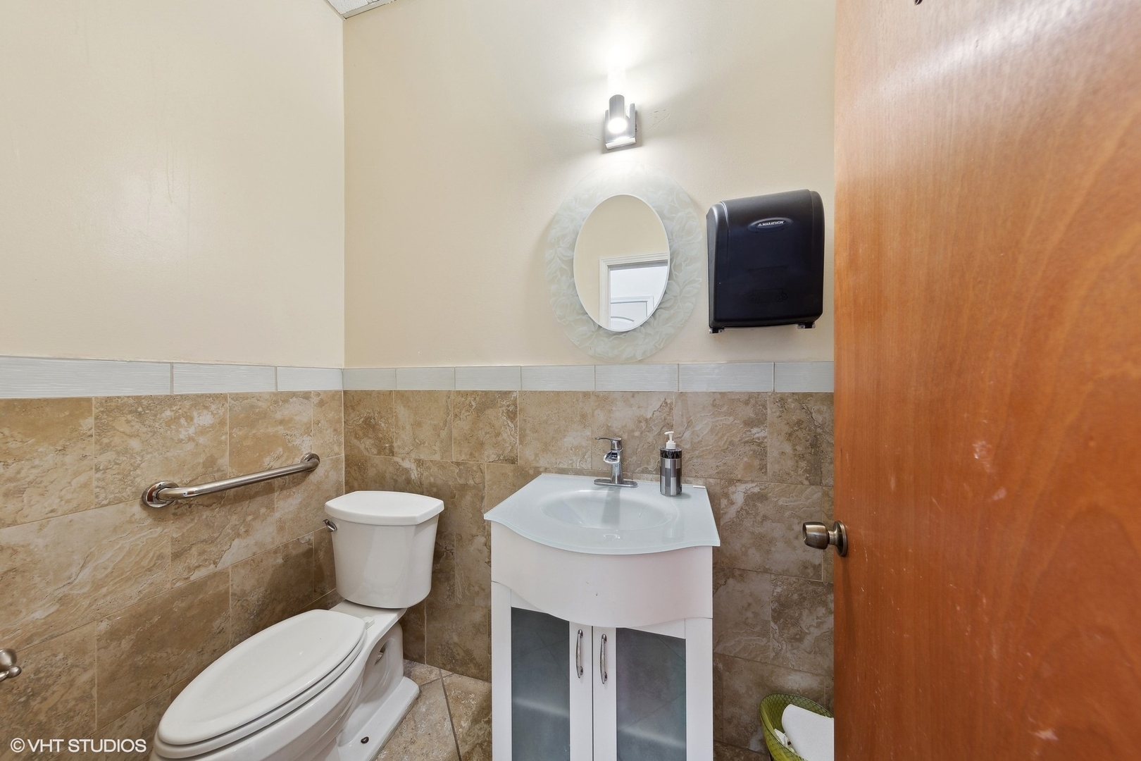 353 W Chicago Avenue Unit: A