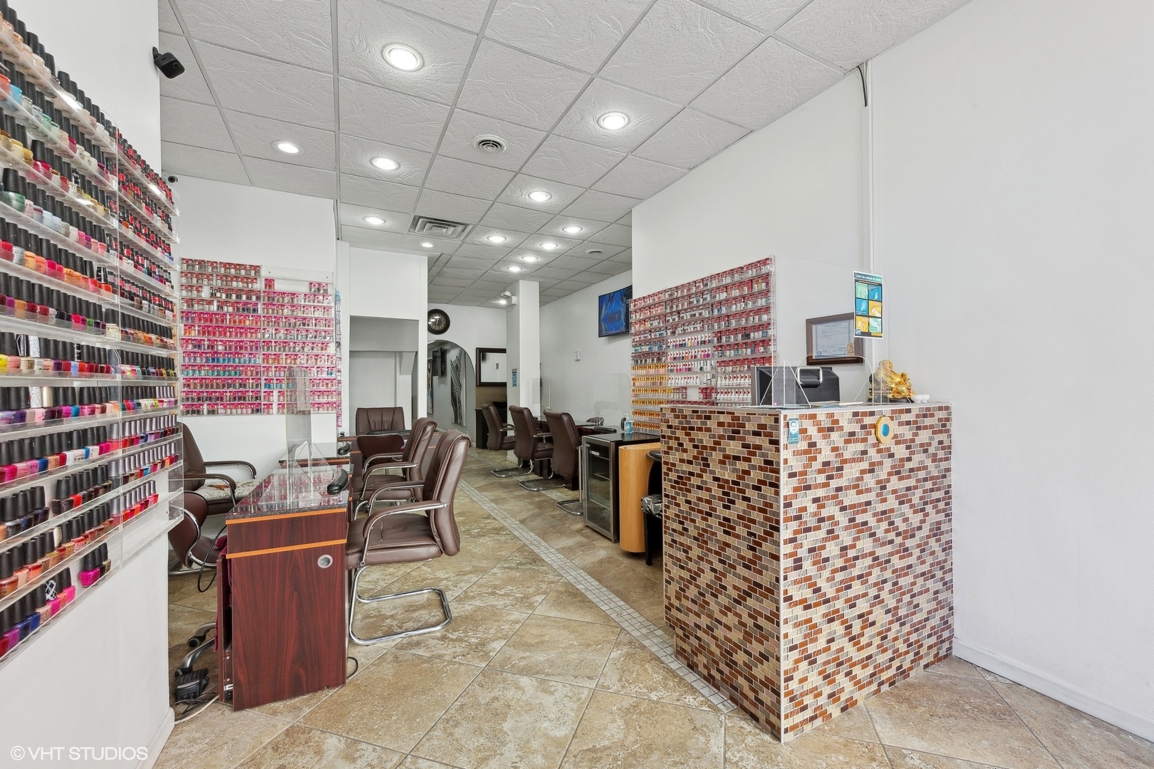 353 W Chicago Avenue Unit: A