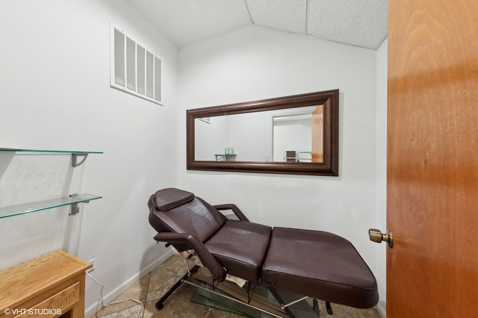 353 W Chicago Avenue Unit: A