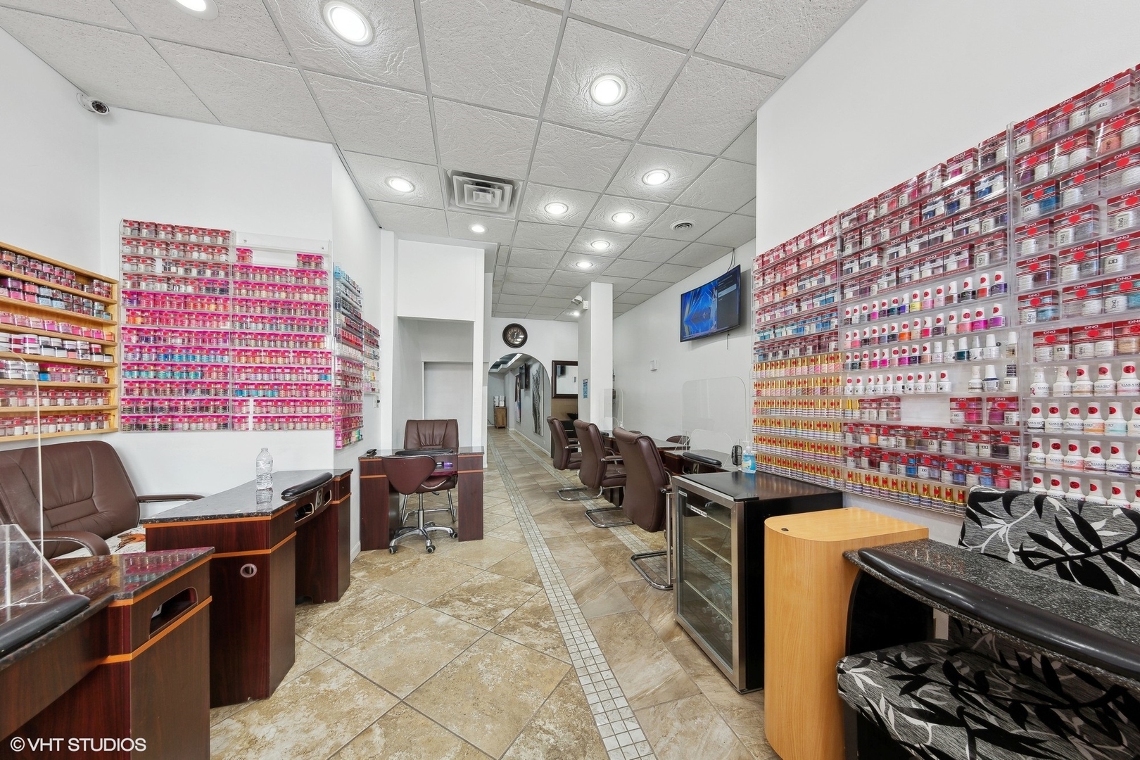 353 W Chicago Avenue Unit: A