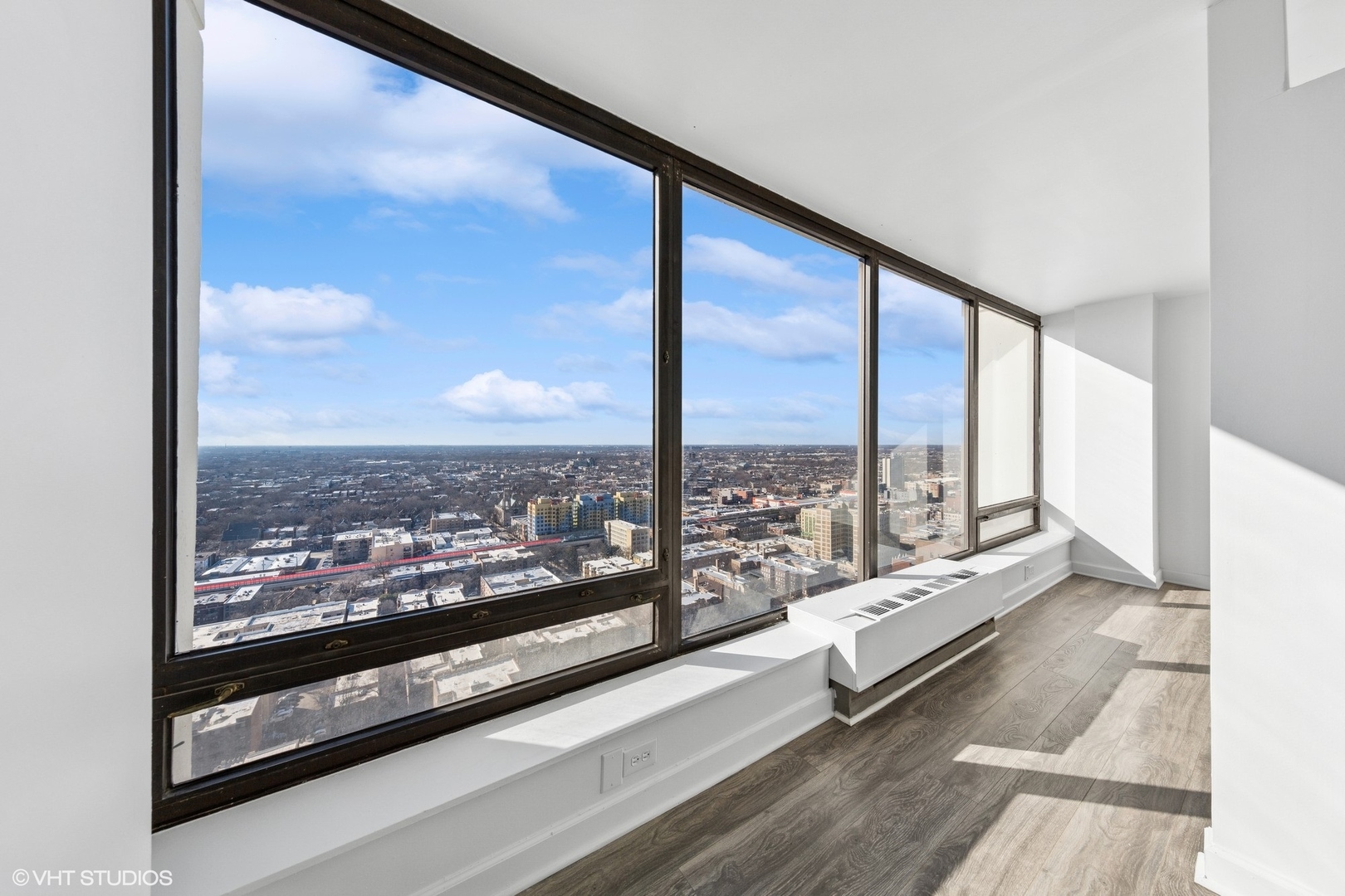 5445 N SHERIDAN Road Unit: 3307