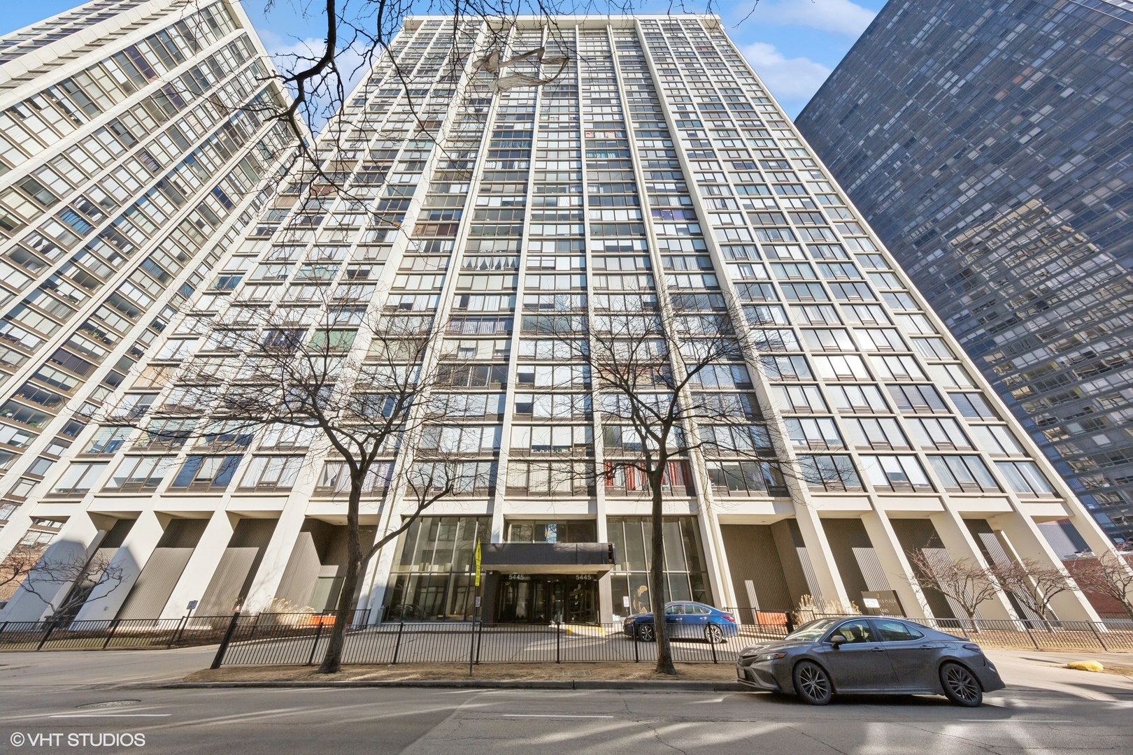 5445 N SHERIDAN Road Unit: 3307