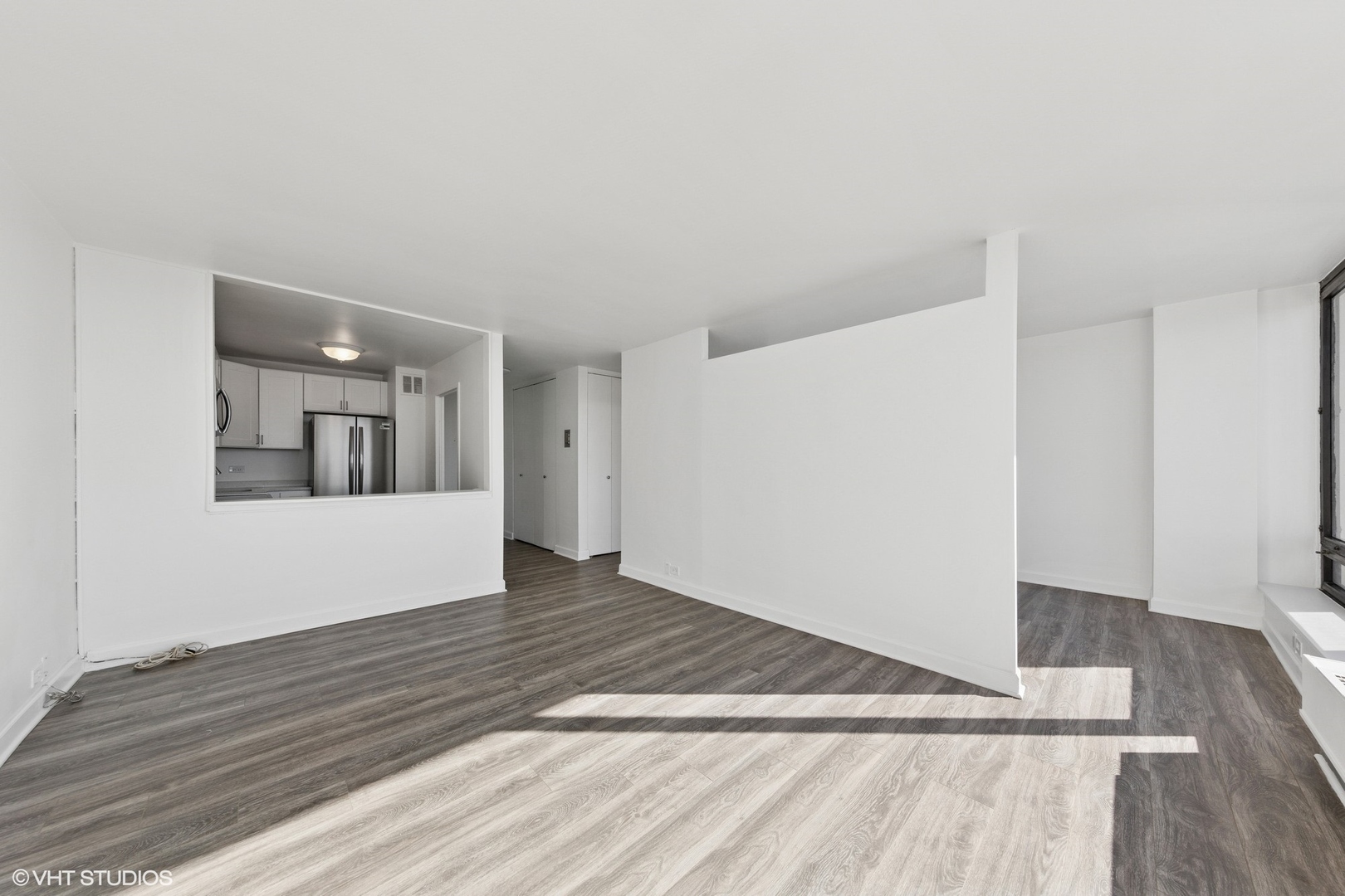 5445 N SHERIDAN Road Unit: 3307