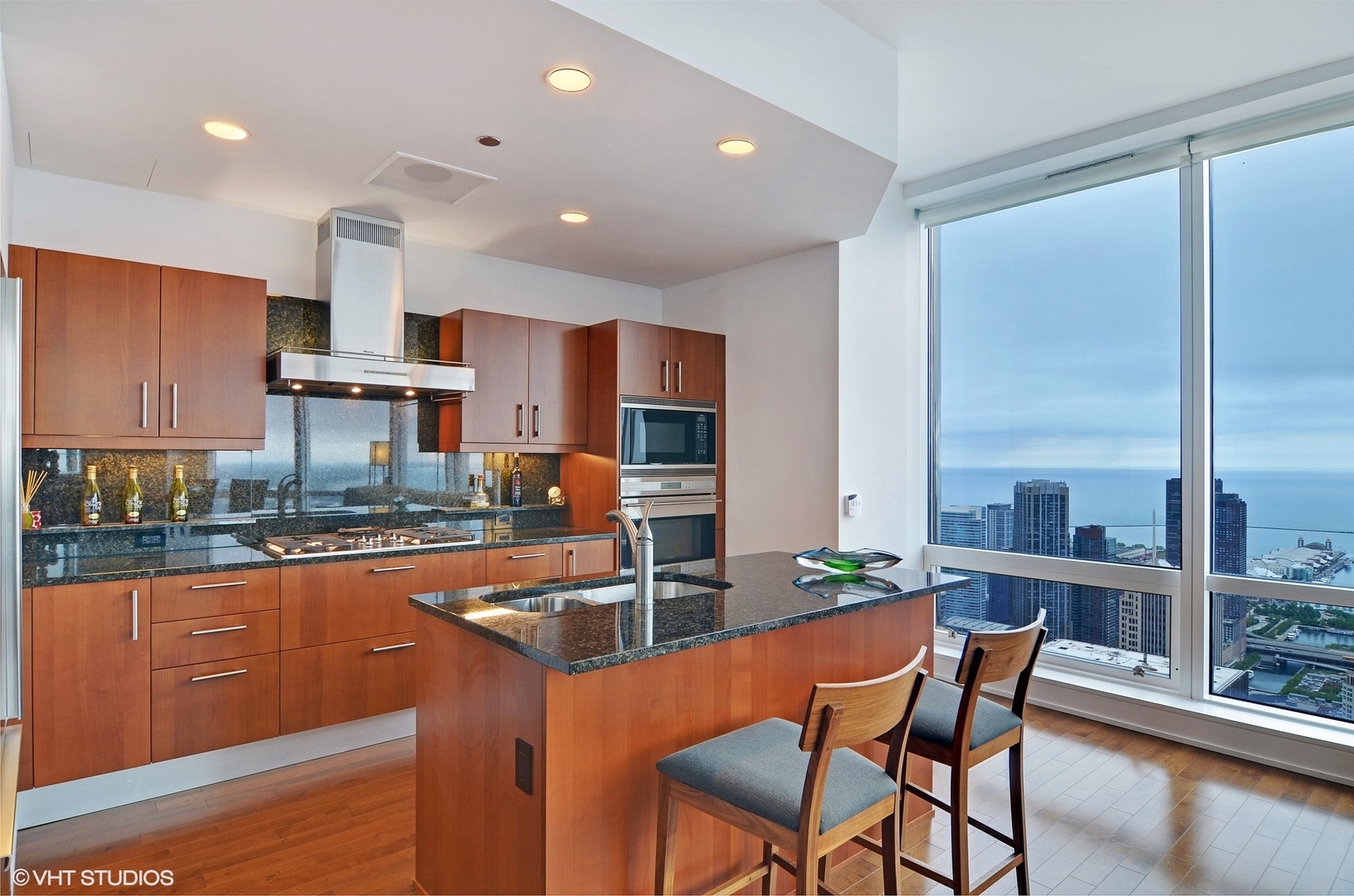 401 N Wabash Avenue Unit: 55G