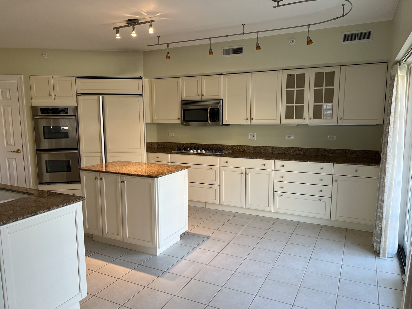 2021 Saint Johns Avenue Unit: 1A