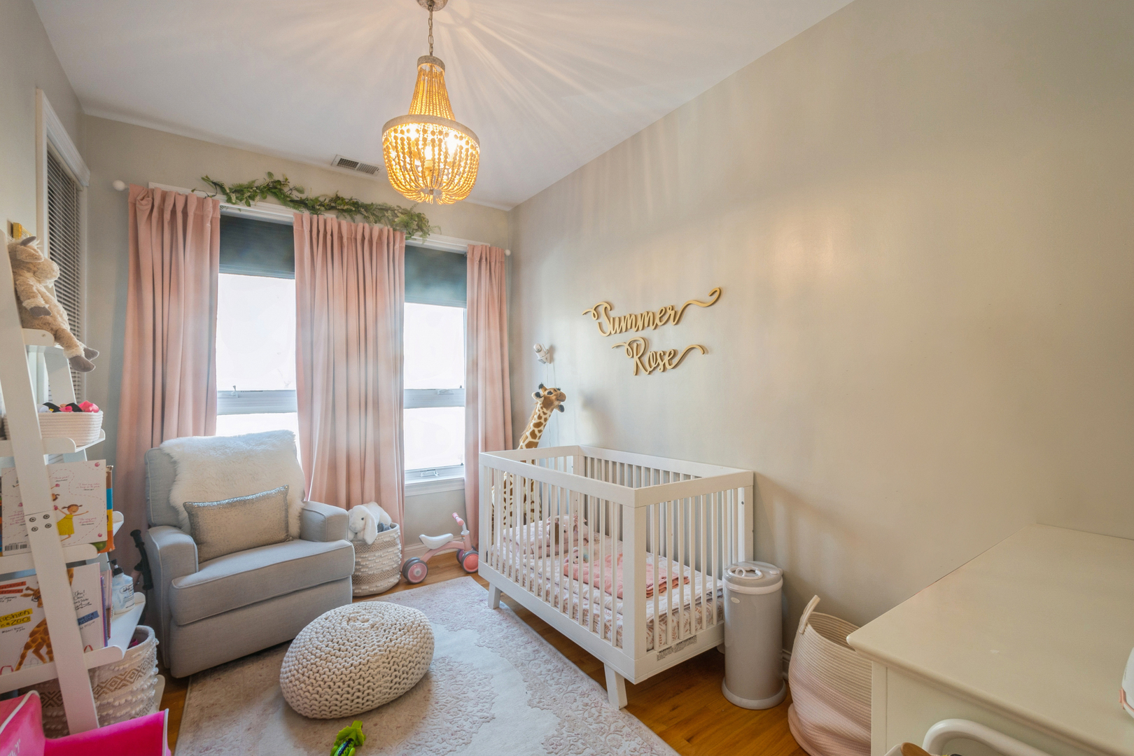 2524 W Chicago Avenue Unit: 2