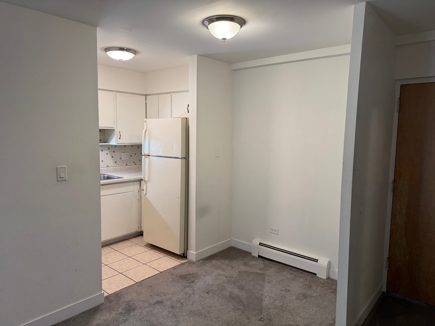 4036 N California Avenue Unit: 303