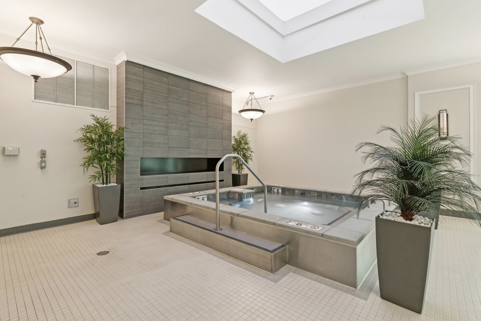 57 E DELAWARE Place Unit: 2901