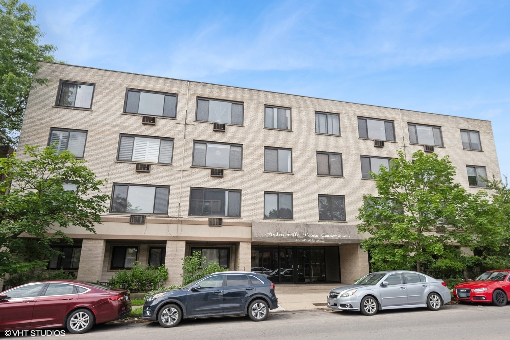 6060 N RIDGE Avenue Unit: 4E