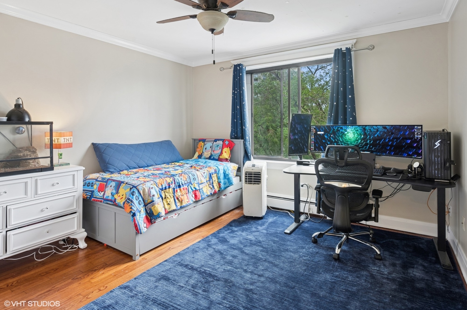 6060 N RIDGE Avenue Unit: 4E
