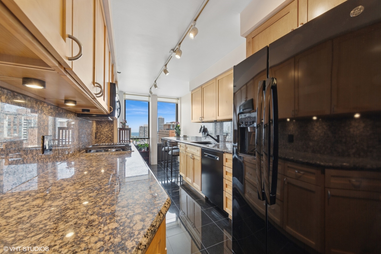 1230 N State Parkway Unit: 25C