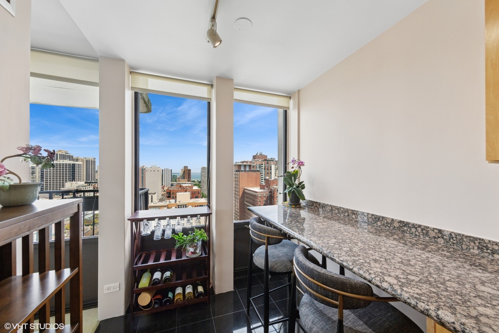 1230 N State Parkway Unit: 25C
