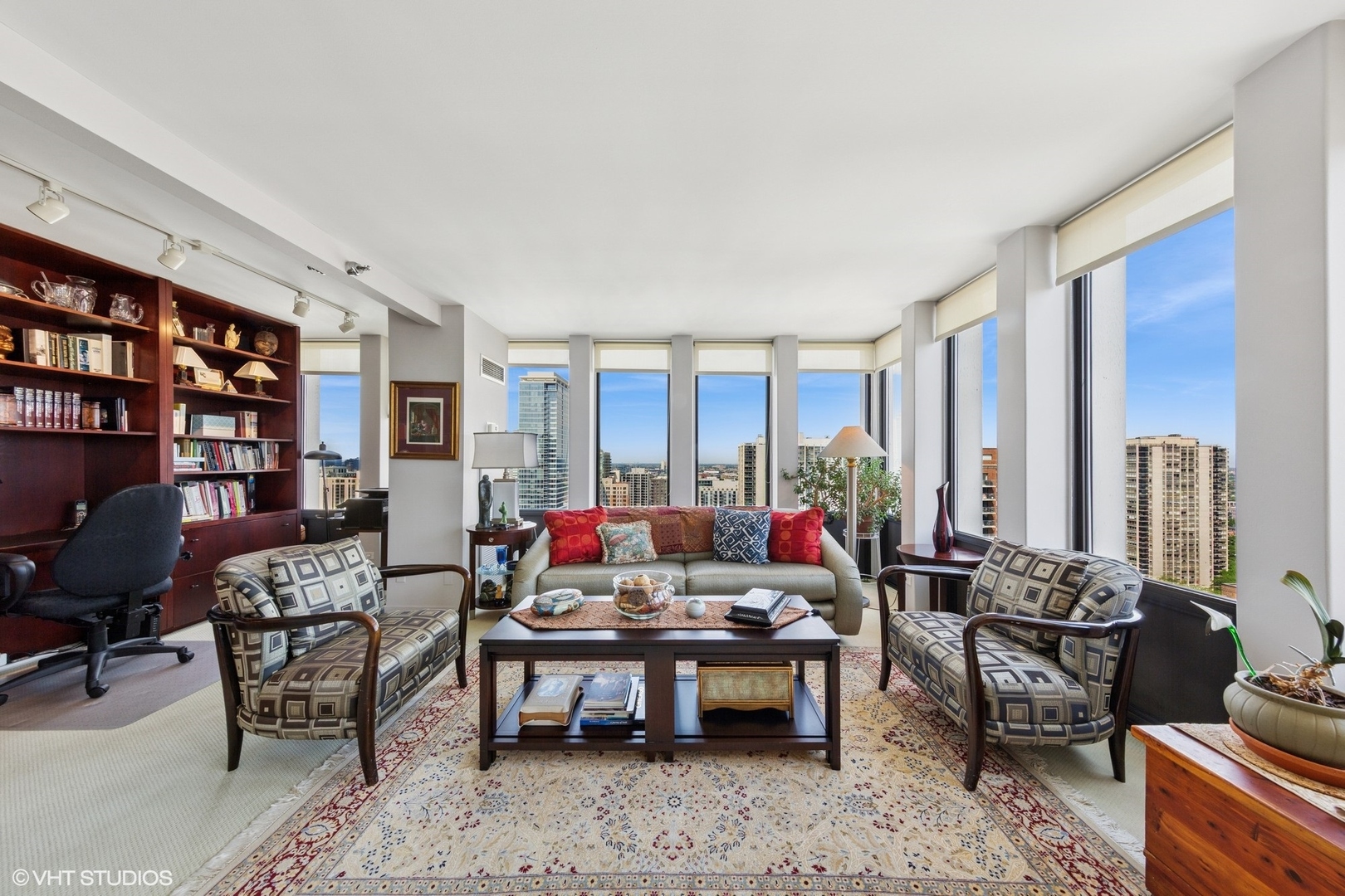 1230 N State Parkway Unit: 25C