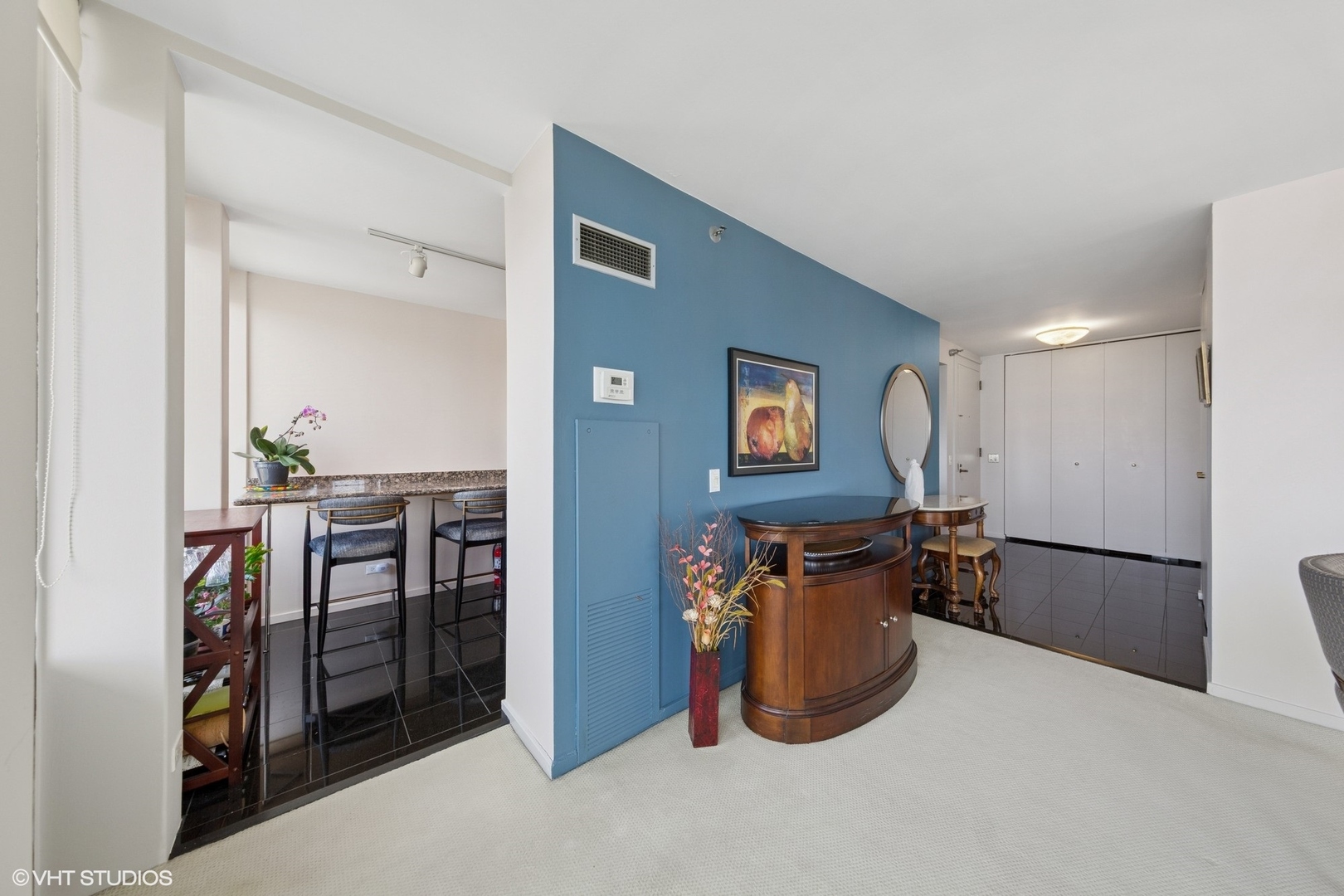 1230 N State Parkway Unit: 25C