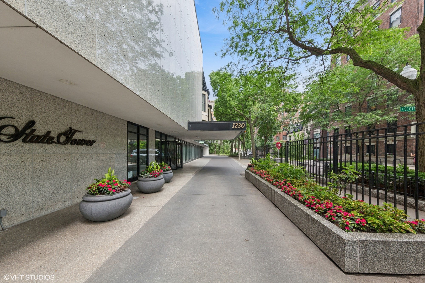 1230 N State Parkway Unit: 25C