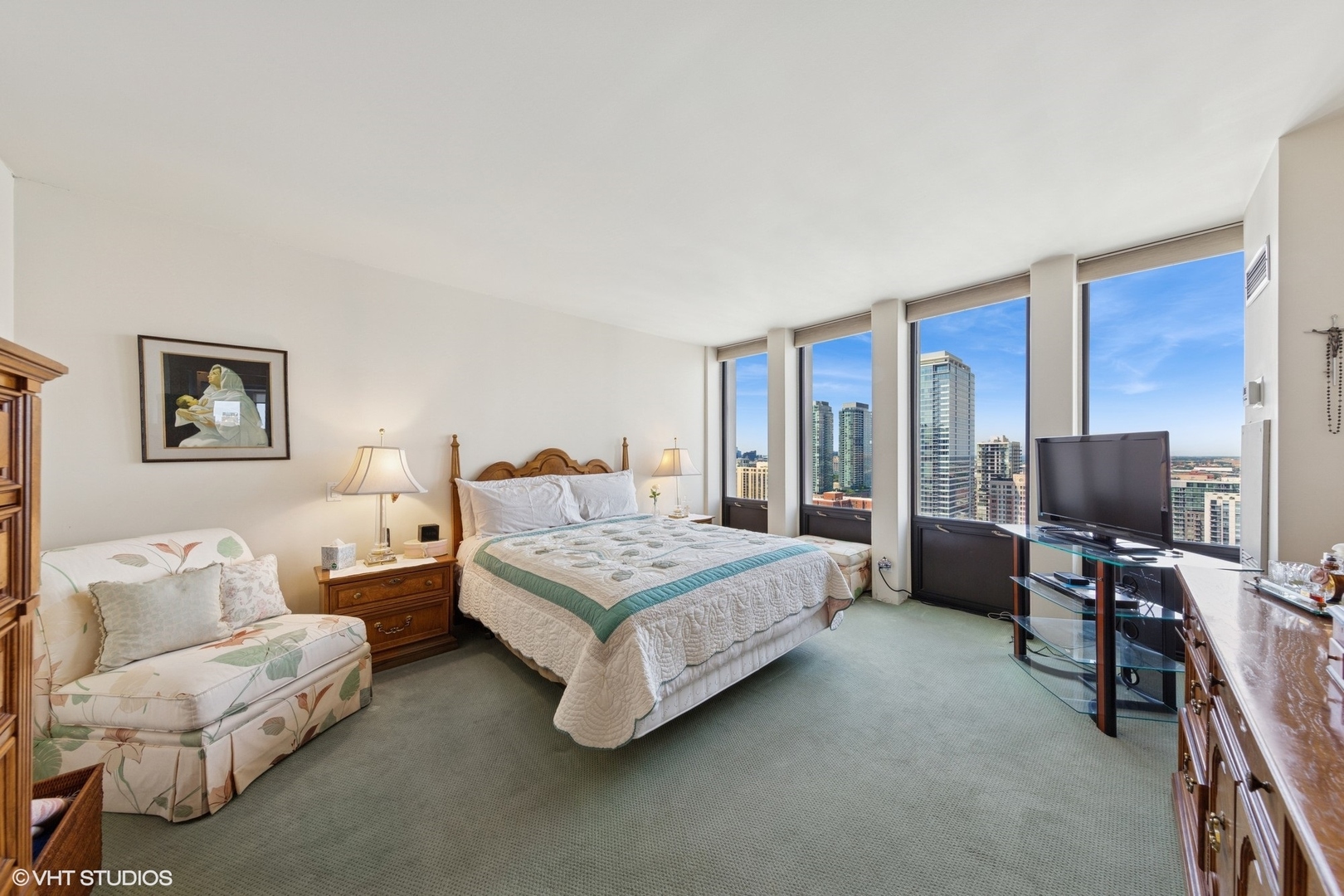 1230 N State Parkway Unit: 25C