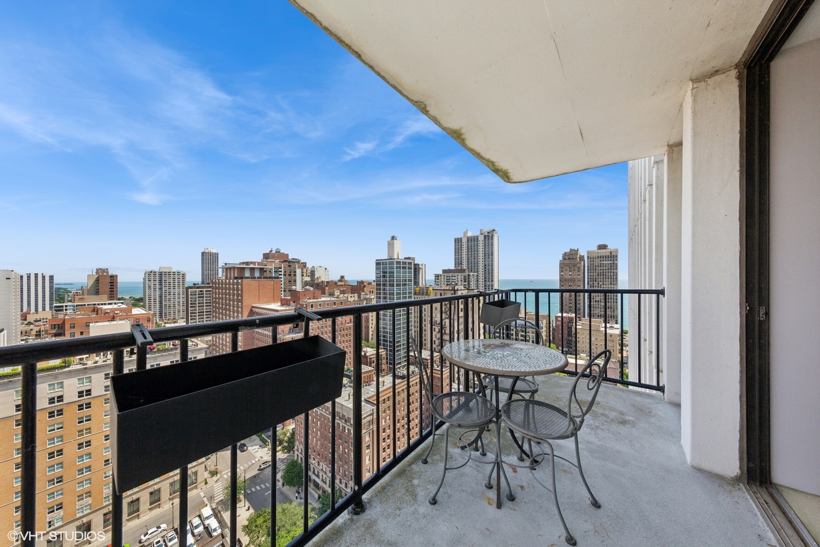 1230 N State Parkway Unit: 25C
