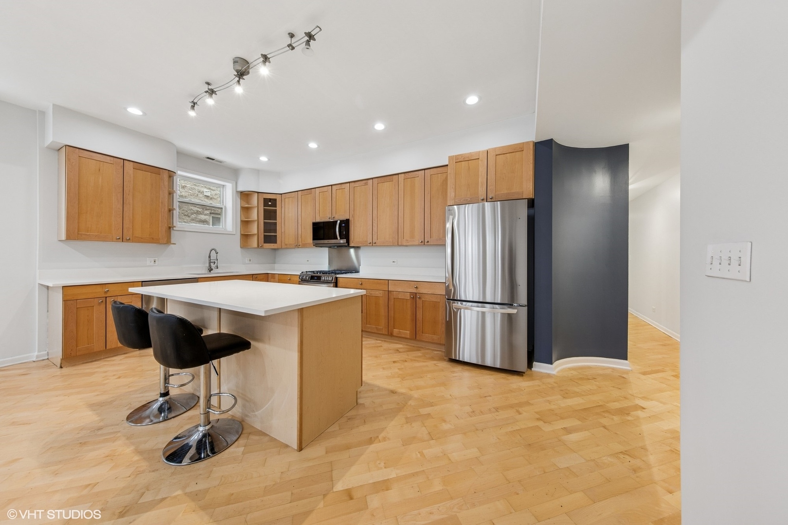 3976 S Ellis Avenue Unit: GS