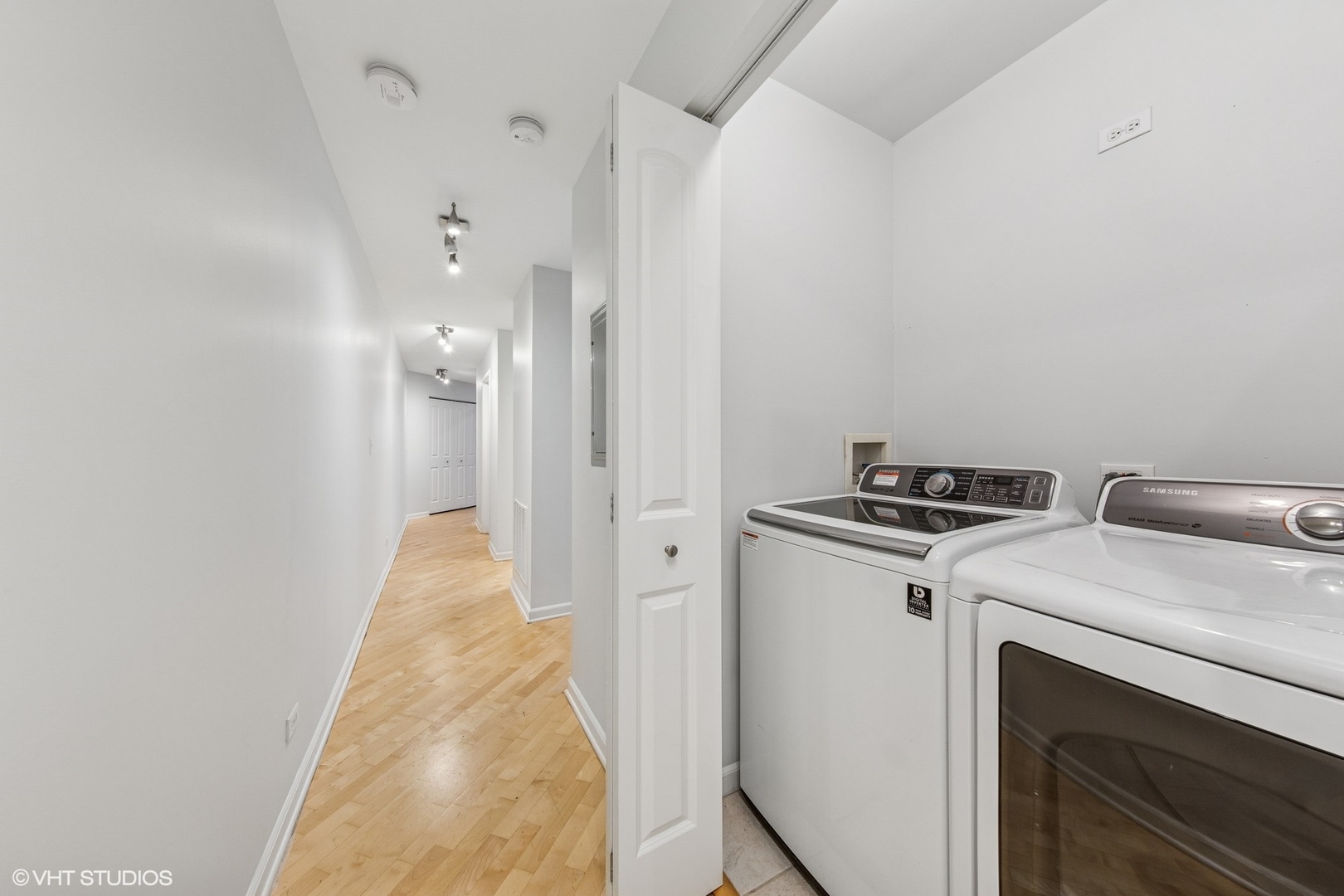 3976 S Ellis Avenue Unit: GS