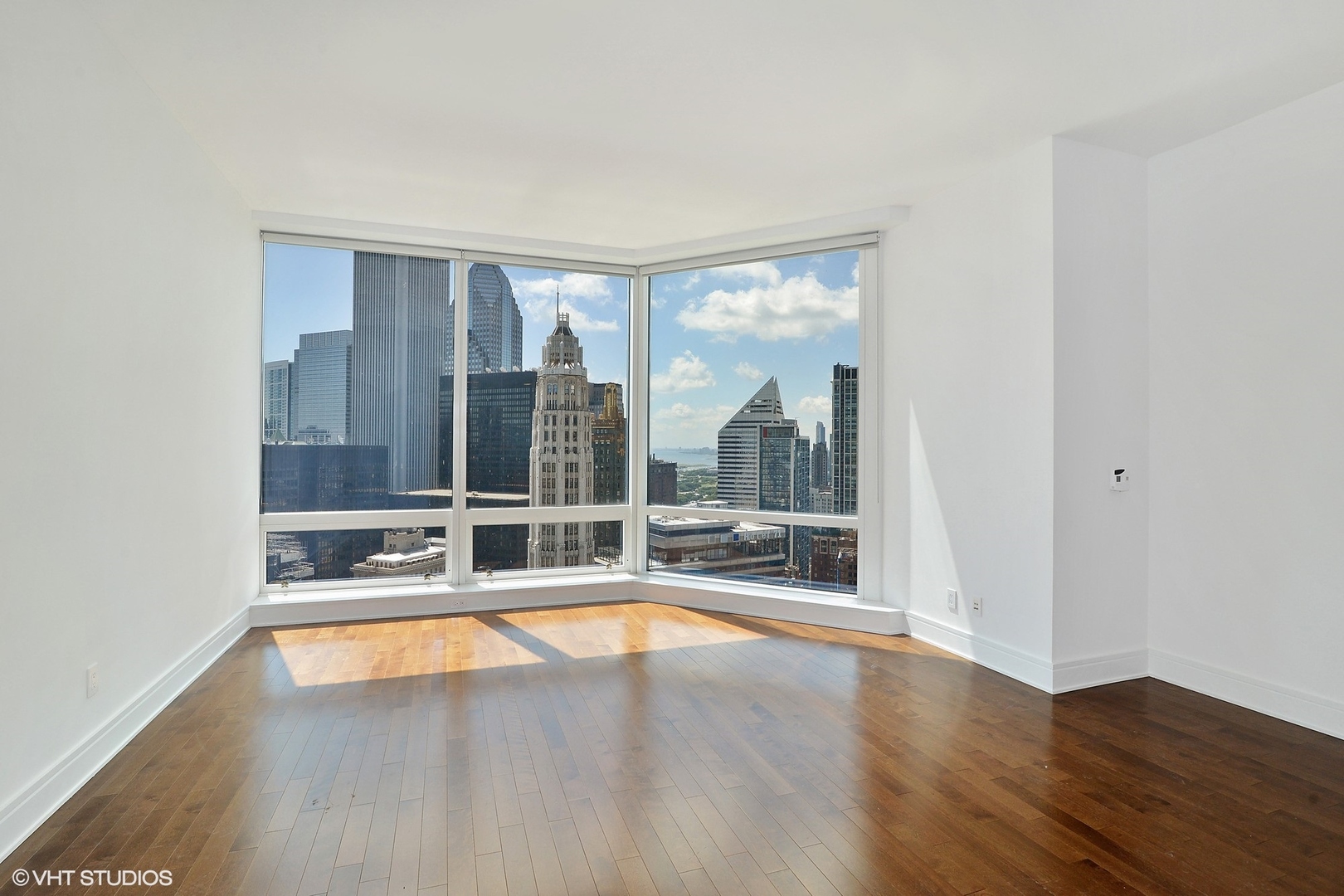 401 N WABASH Avenue Unit: 30-L